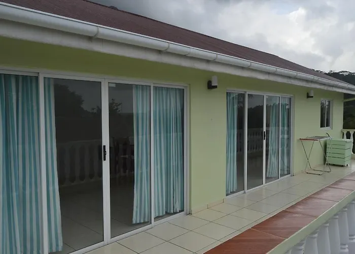Chez Payet Airport 4*